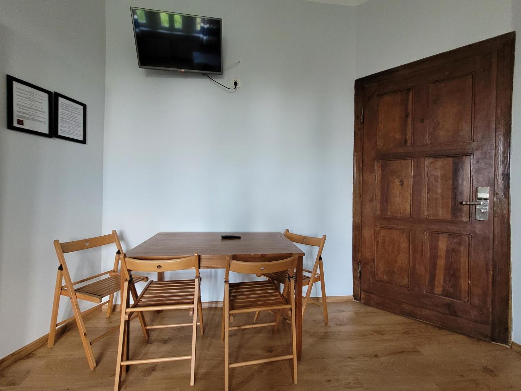 Pokoje Goscinne Nap Katowice Bagian luar foto